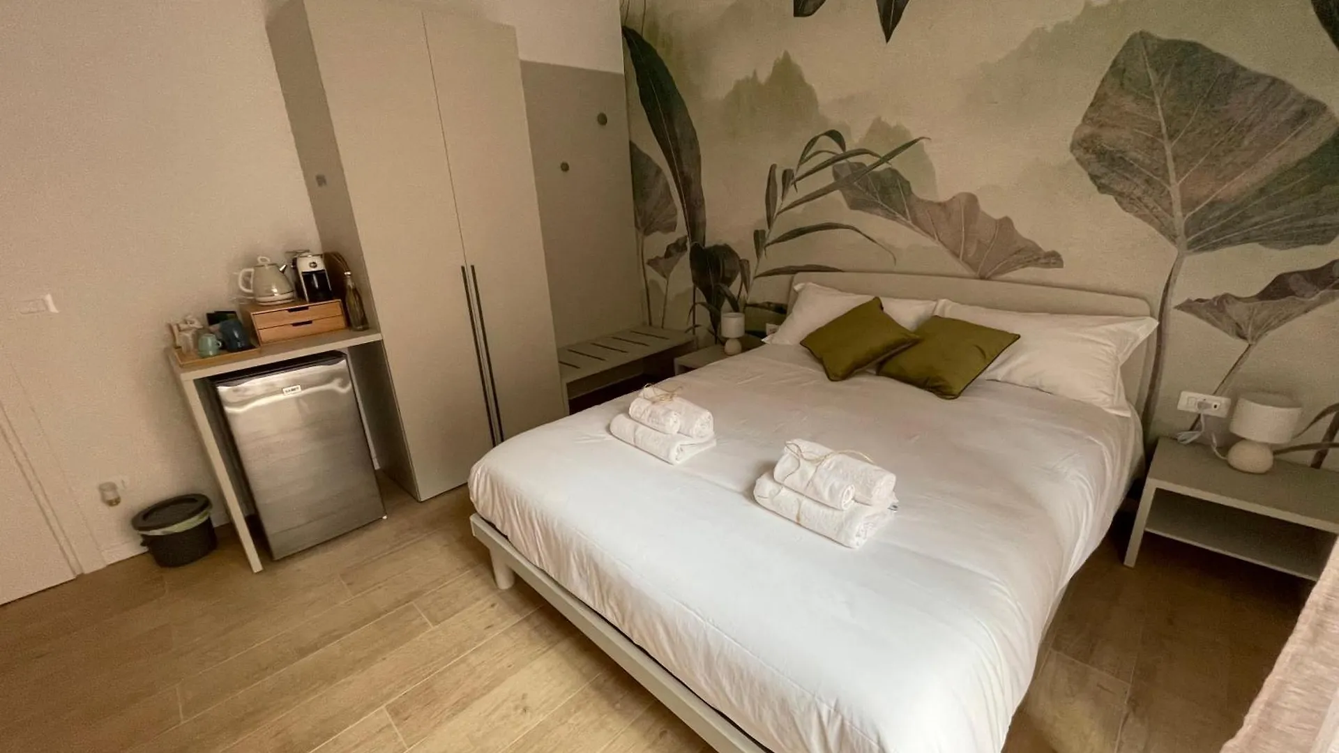 Calari Rooms - Affittacamere Bologna Italia