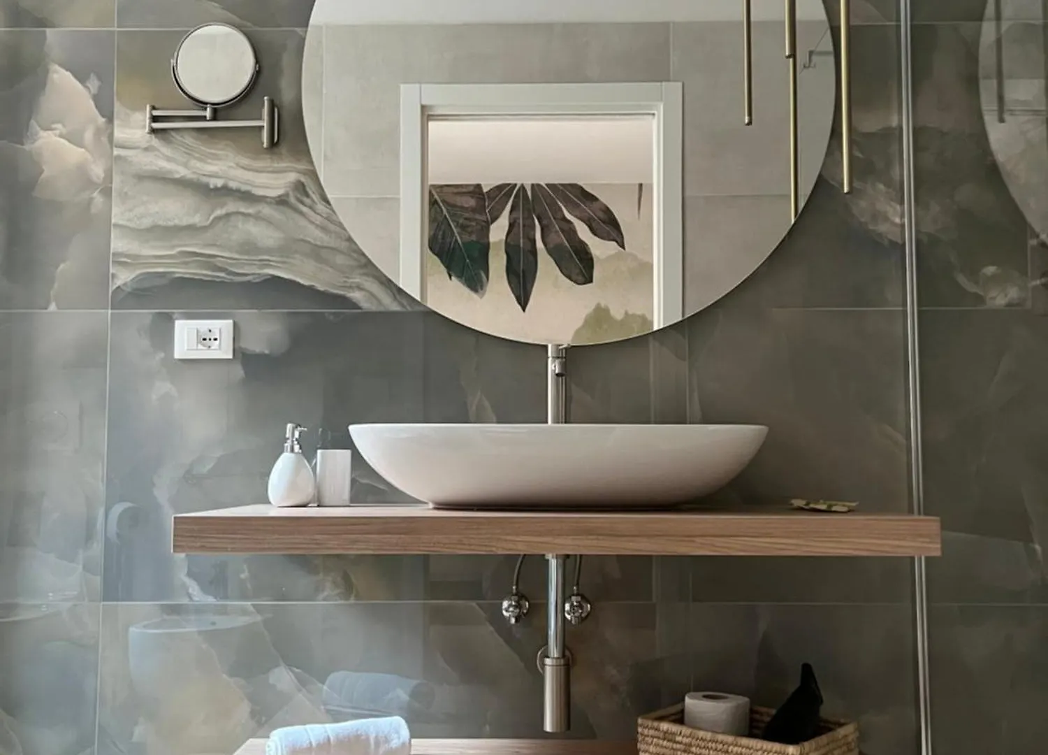 Calari Rooms - Affittacamere Bologna 0*,  Italy